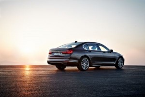 BMW P90178461_lowRes_the-new-bmw-7-series