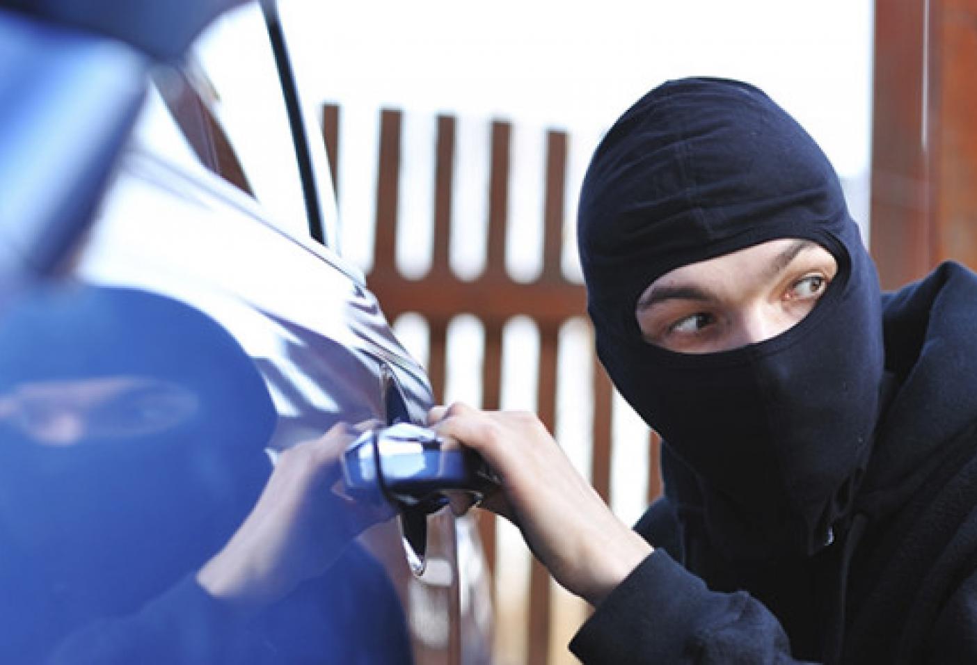 ¿En qué se fijan los ladrones para robarte el auto?