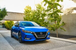 Nissan Sentra 2020 llega con 10 bolsas de aire, leíste bien