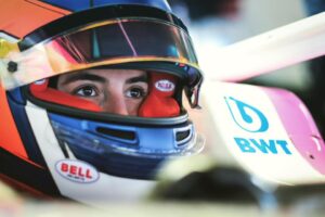 Ferrari apunta a la inclusión de una mujer piloto a sus filas