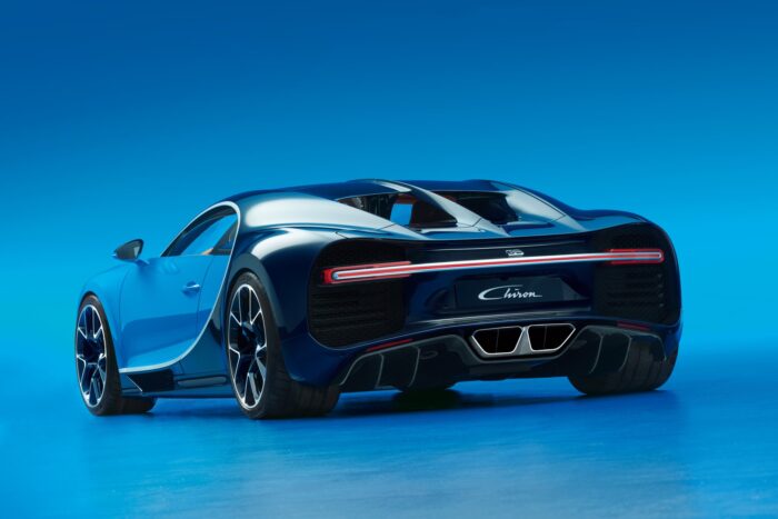Bugatti-Chiron-back