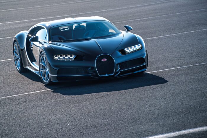 Bugatti-Chiron-mood