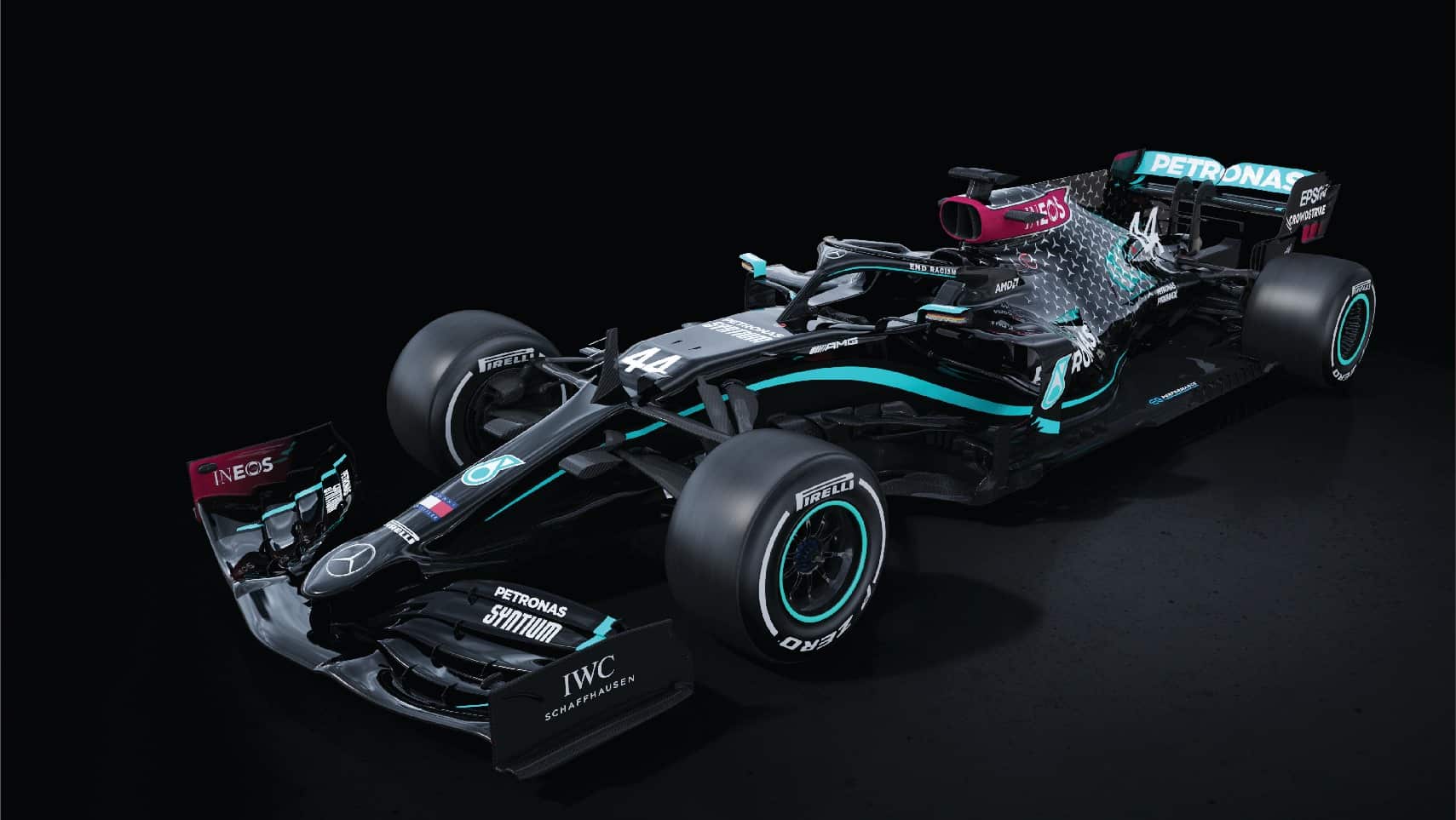 El equipo Mercedes cambia de colores en contra del racismo