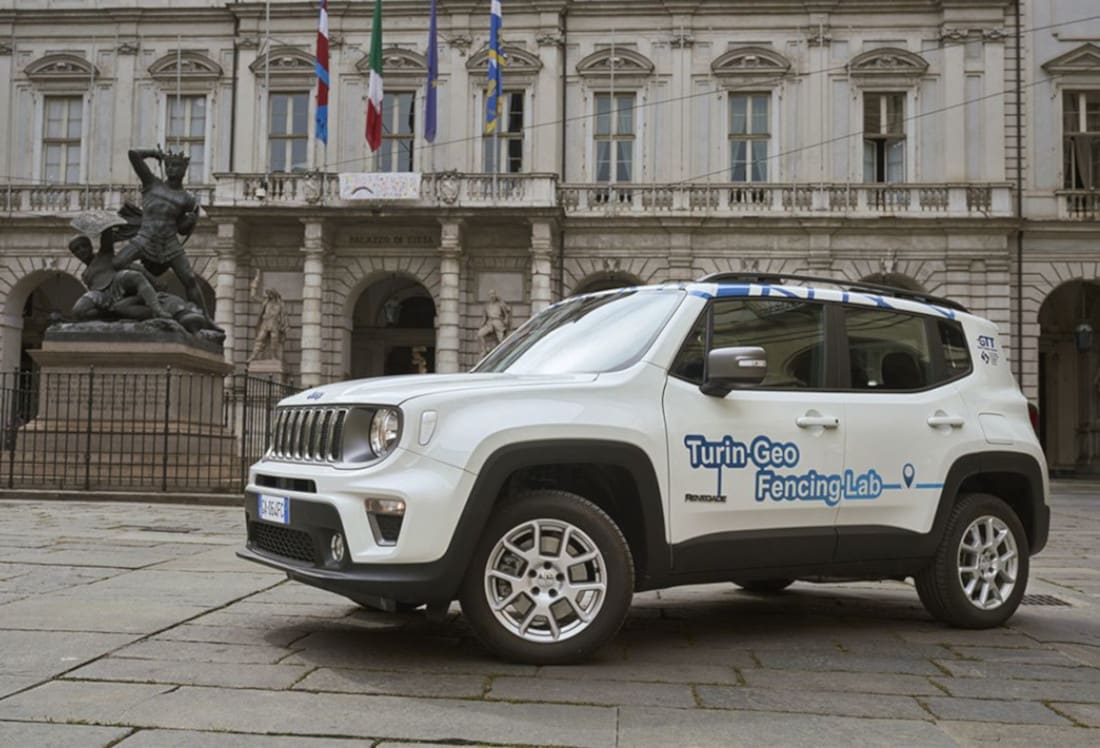 FCA realiza acuerdo para probar Jeep Renegade 4xe en zonas limitadas