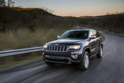 Jeep Grand Cherokee Blindada 2020, seguridad todoterreno