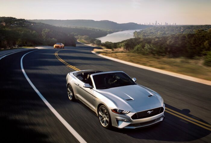 Ford Mustang Convertible-2020