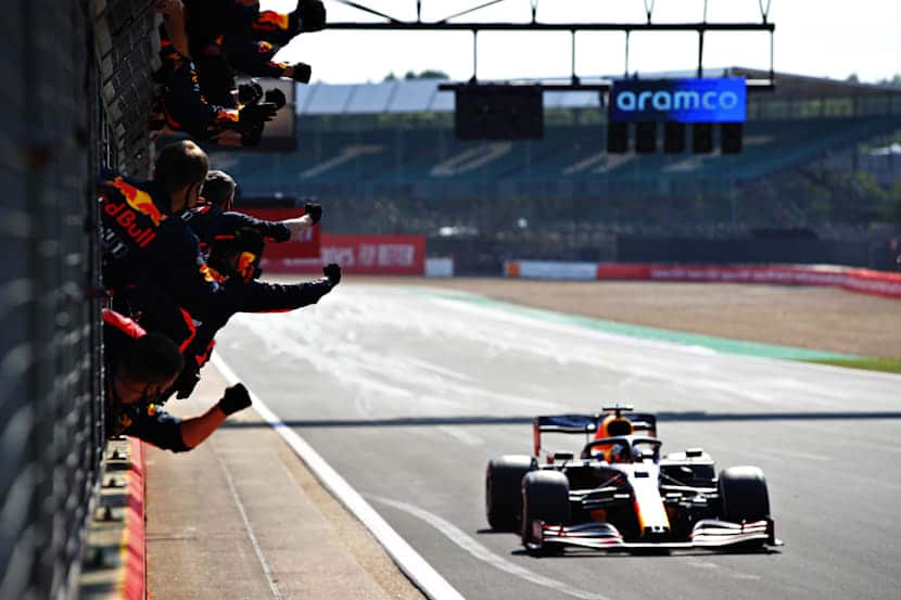 Max Verstappen logra el primer triunfo del año para Red Bull
