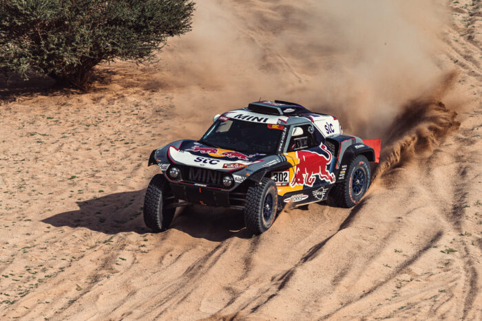Peterhansel agranda su leyenda en el Rally Dakar
