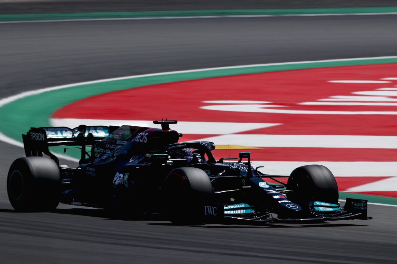 Lewis Hamilton asegura la victoria en el Gran Premio de España