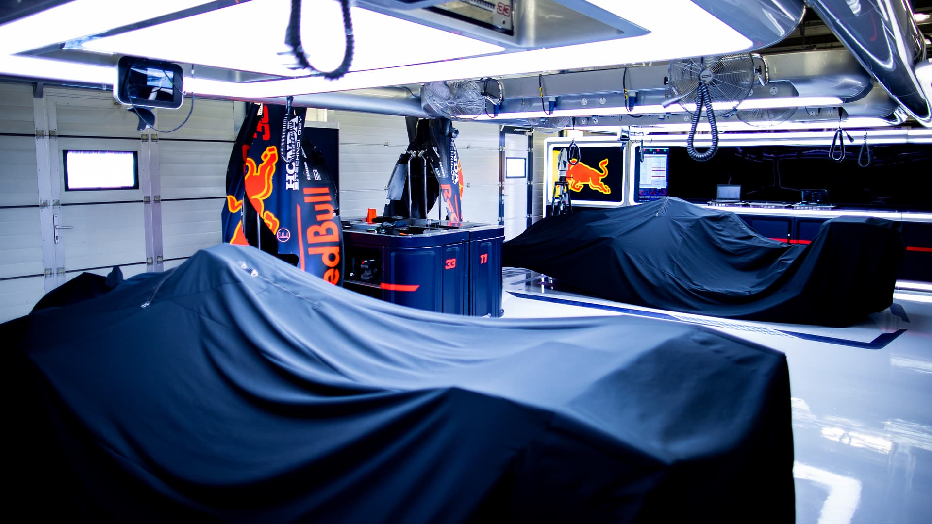 Red Bull revela el costo deslumbrante del accidente de Verstappen