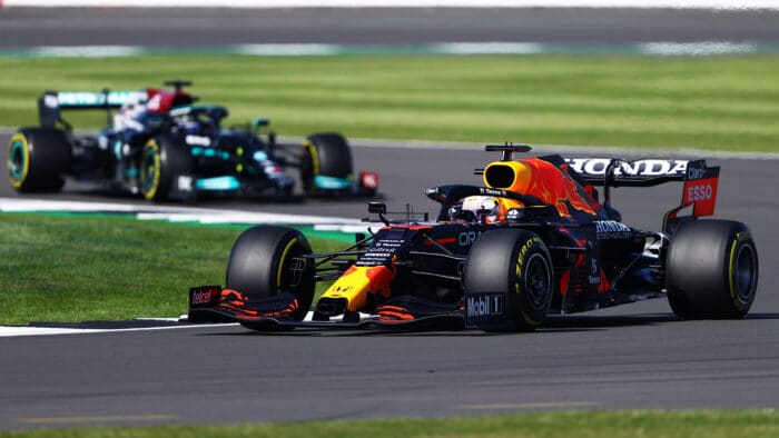Red Bull revela el costo deslumbrante del accidente de Verstappen