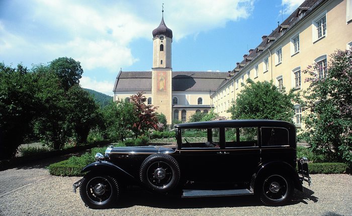 Mercedes-Benz Nürburg 460 Pullman, el primer Papamóvil de la historia