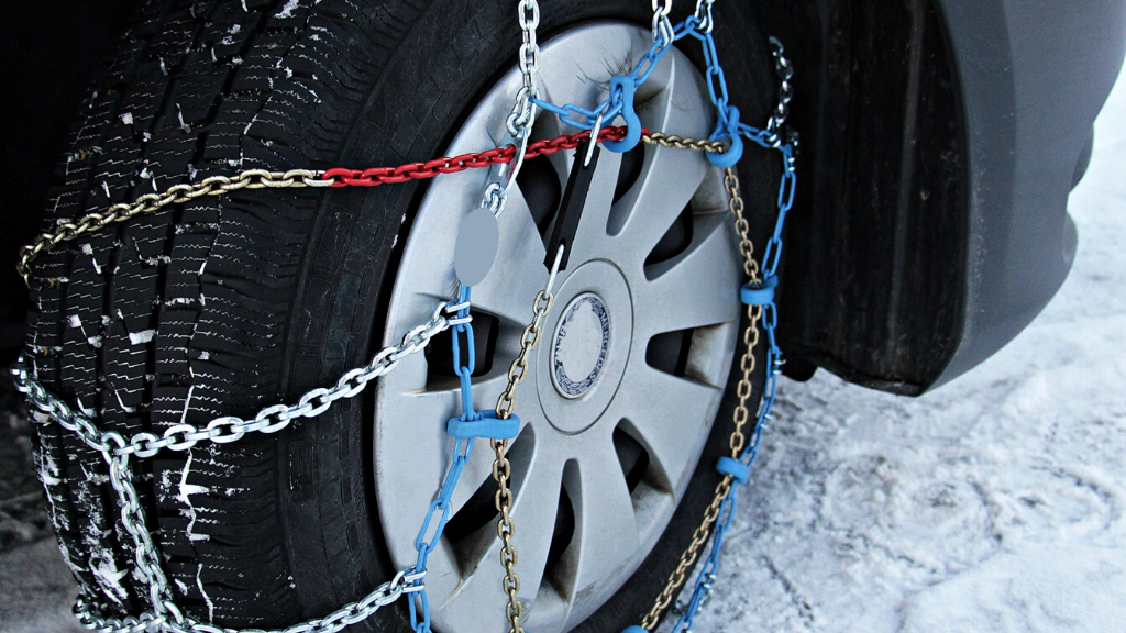 Cadenas metálicas para neumáticos (manejo en nieve)