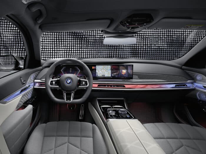 BMW Serie 7: más tecnológico que nunca y con una versión eléctrica