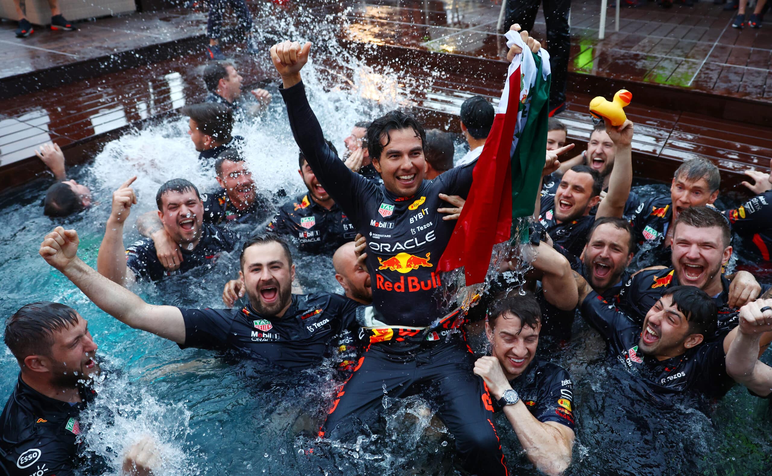 Sergio Pérez ha renovado su contrato con Red Bull Racing hasta 2024