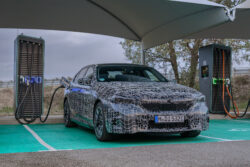 BMW i5 continúa en pruebas dinámicas