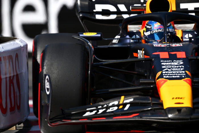 Verstappen logra la pole en Mónaco mientras que Checo sufre accidente en la Q1
