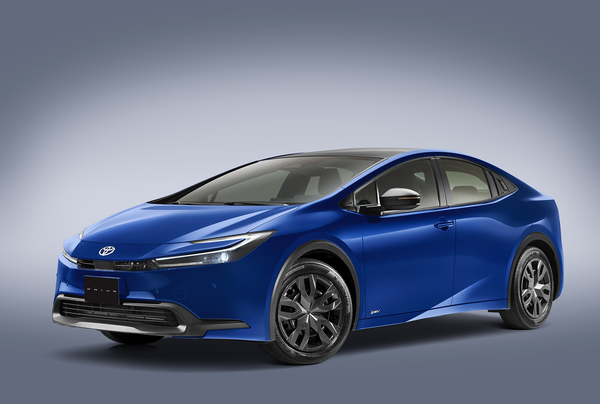 Toyota estima la electromovilidad en un conjunto de tecnologías