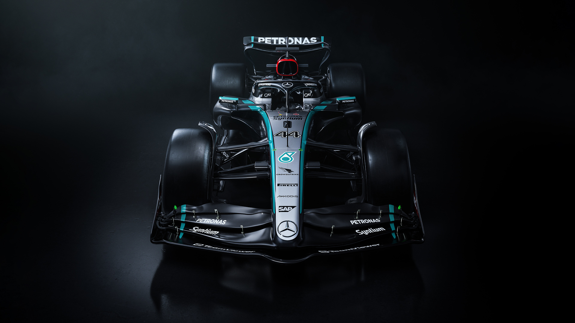 Mercedes presenta su coche de F1 2024 antes del shakedown en Silverstone