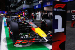 Verstappen logra la pole position en el GP de Arabia Saudita