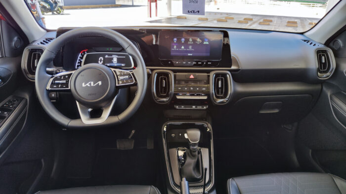 Interior Kia Sonet 2024